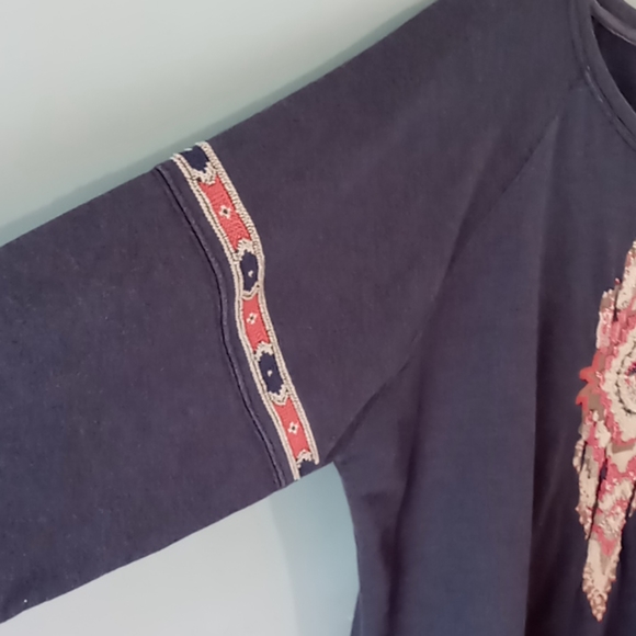 Unique Beaded SweatShirt - Picture 8 of 11